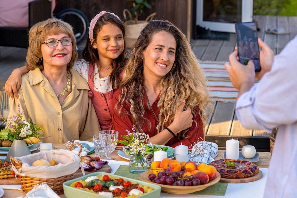 Lifestyle vs Genetics in Influencing Your Gut Health